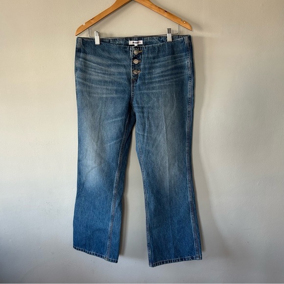RE/DONE Button Front Crop Boot Jeans Iconic Heritage Silhouette Size 29 NWT - Picture 3 of 6